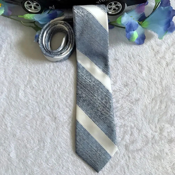 Paco Rabanne Variegated Striped Tie - Picture 2 of 5